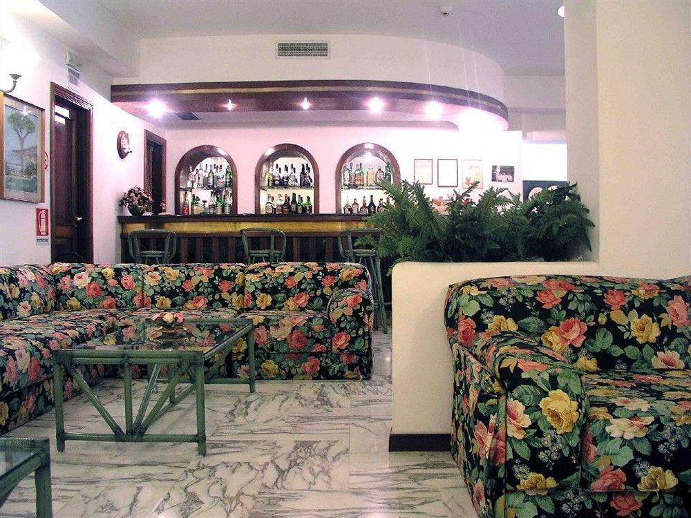 Hotel Girasole Sorrento Bagian luar foto
